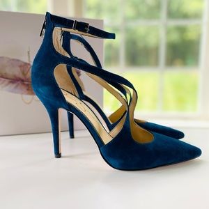 Jessica Simpson Wynnley Pumps